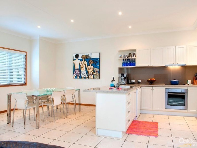 5/12 Duke Street, Sunshine Beach QLD 4567