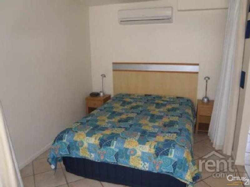 2/119 Noosa Parade, Noosaville QLD 4566