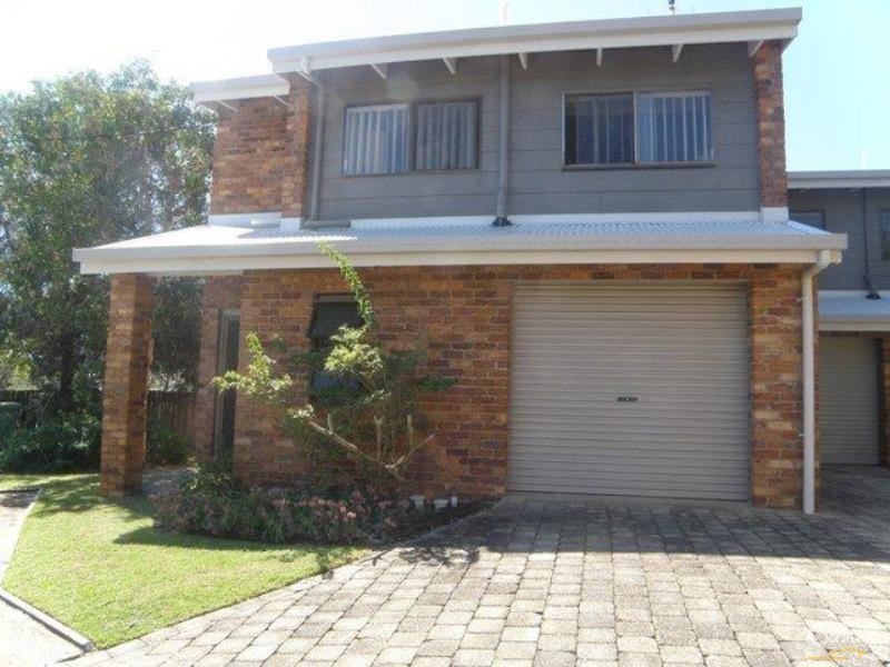 1/20 Sobraon Street, Sunrise Beach QLD 4567