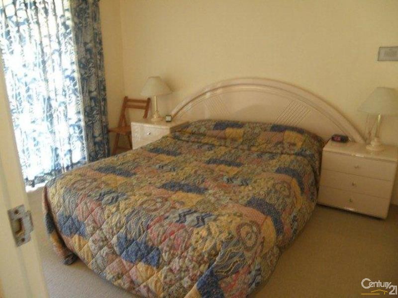 1/20 Sobraon Street, Sunrise Beach QLD 4567