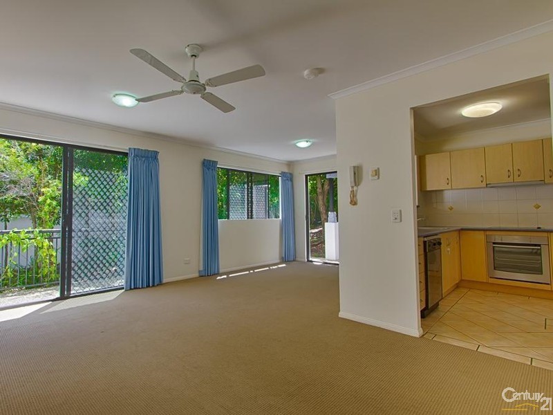 2/14 Advance Place, Sunrise Beach QLD 4567