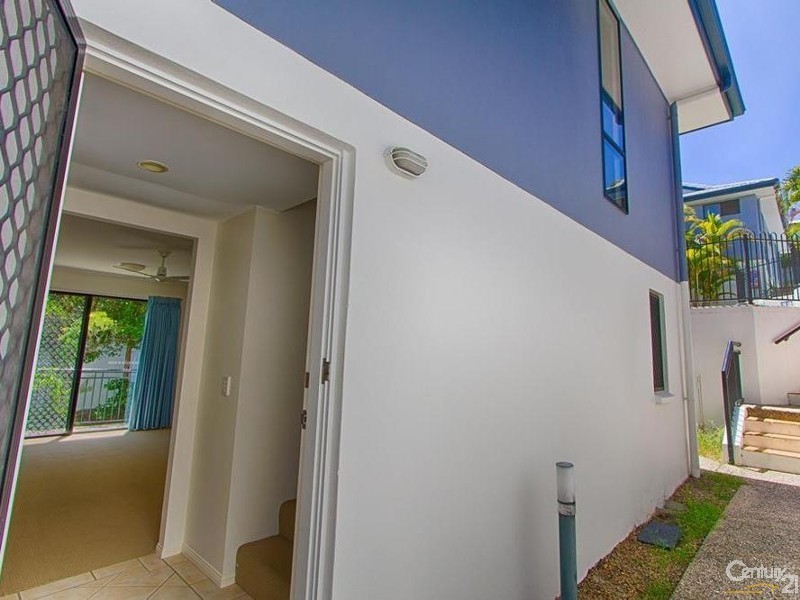 2/14 Advance Place, Sunrise Beach QLD 4567