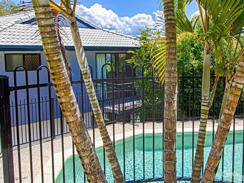 2/14 Advance Place, Sunrise Beach QLD 4567