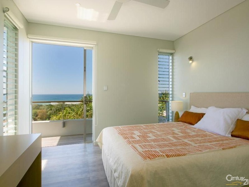 1/26 Peregian Esplanade, Peregian Beach QLD 4573