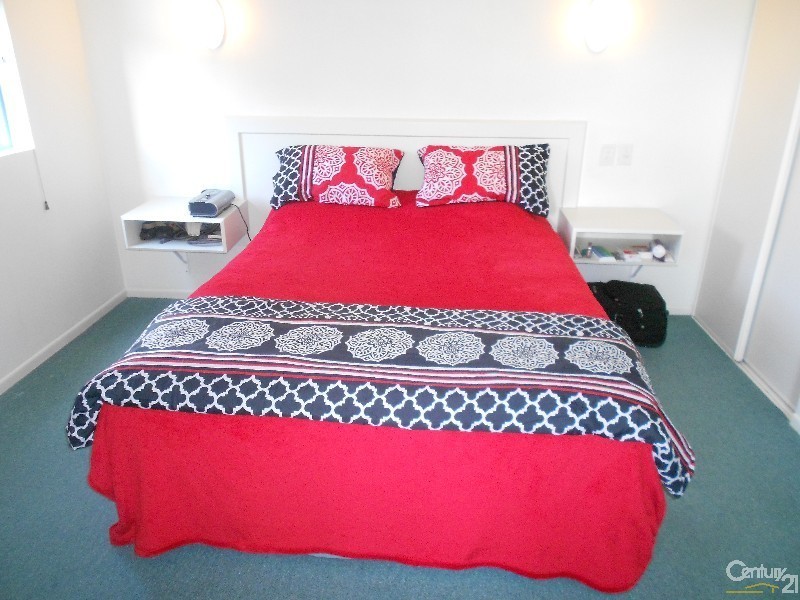 4/17 Albert Street, Noosaville QLD 4566