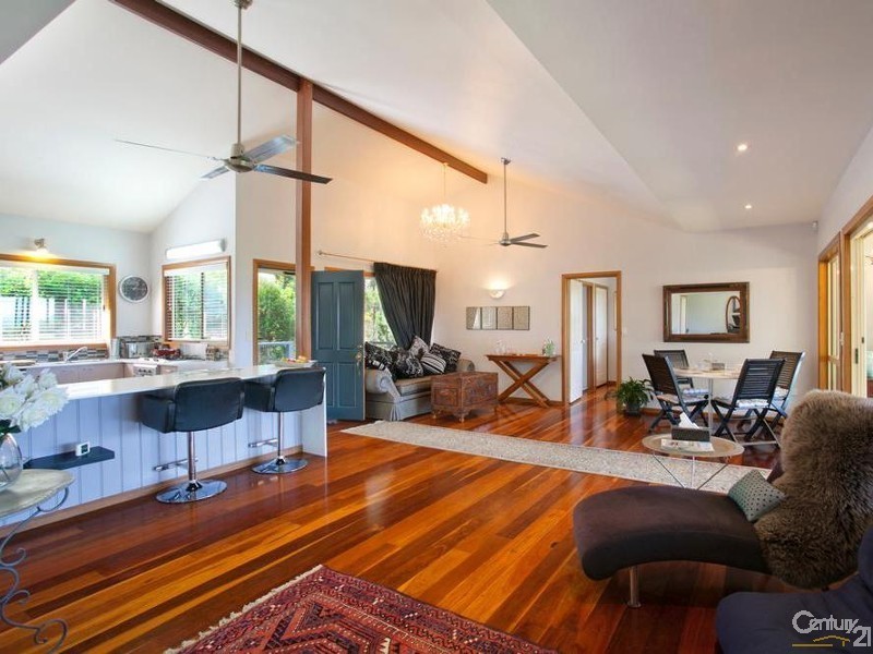 555 Sunrise Road, Tinbeerwah QLD 4563