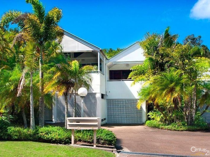 3/2 Banksia Avenue, Noosa Heads QLD 4567