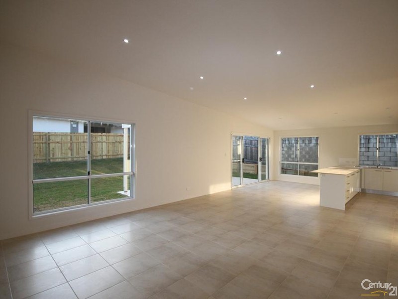 41 Jacksonia Avenue, Noosaville QLD 4566