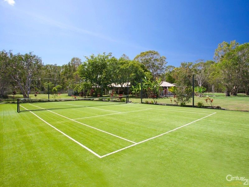 9 Monak Rd, Peregian Beach QLD 4573