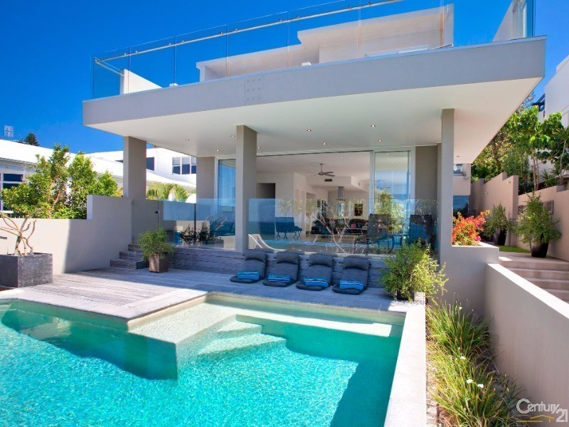 67 Seaview Terrace, Sunshine Beach QLD 4567