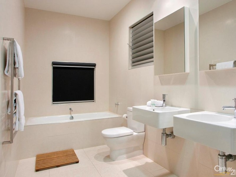 67 Seaview Terrace, Sunshine Beach QLD 4567