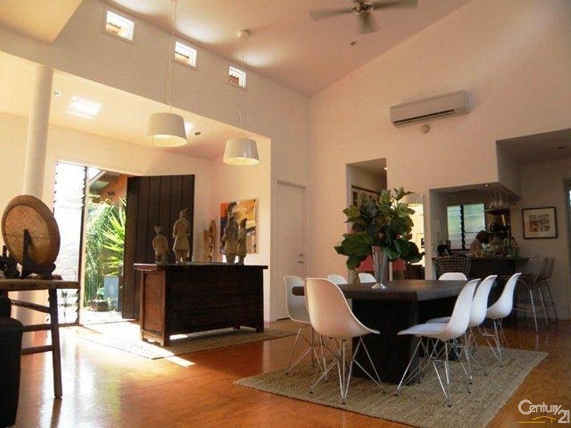 6 June Crescent, Noosaville QLD 4566
