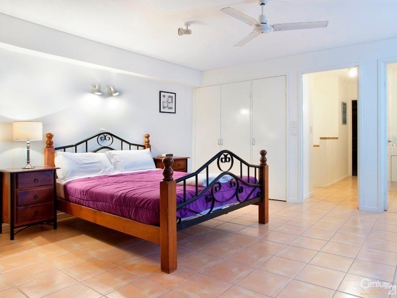 1/22 Stevens, Sunshine Beach QLD 4567