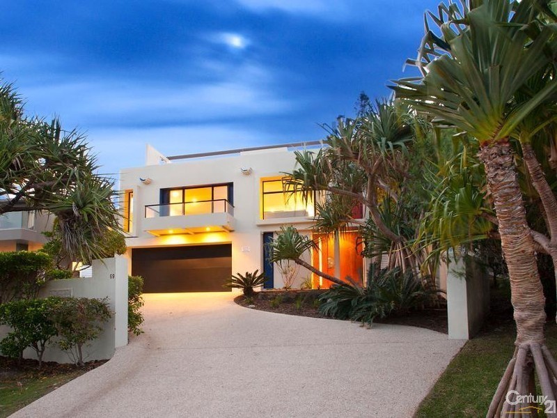 69 Seaview Terrace, Sunshine Beach QLD 4567