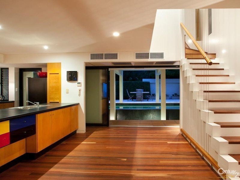 69 Seaview Terrace, Sunshine Beach QLD 4567