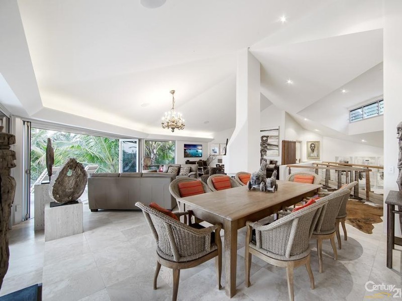 11 Webb Road, Sunshine Beach QLD 4567