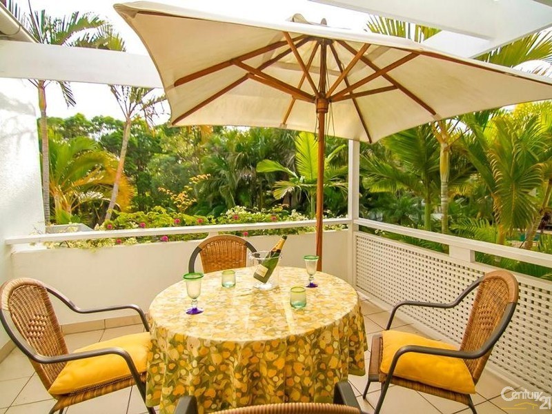 11/2 Banksia Avenue, Noosa Heads QLD 4567