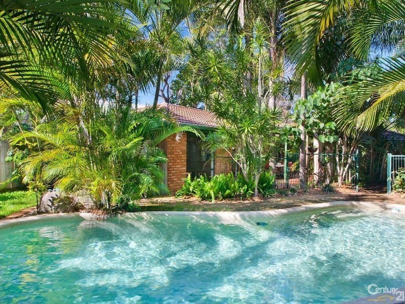 42 Newfield Street, Sunrise Beach QLD 4567