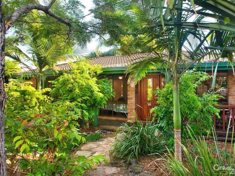 42 Newfield Street, Sunrise Beach QLD 4567