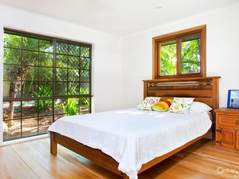 42 Newfield Street, Sunrise Beach QLD 4567