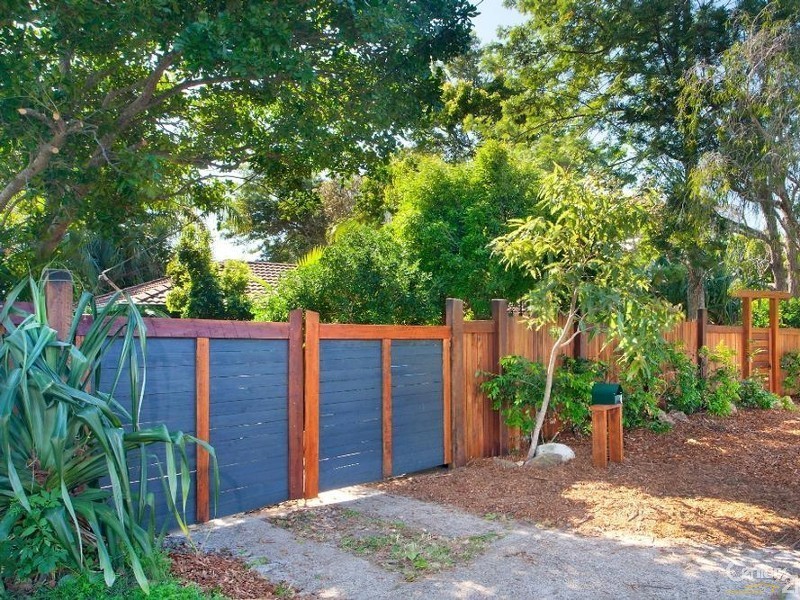 42 Newfield Street, Sunrise Beach QLD 4567