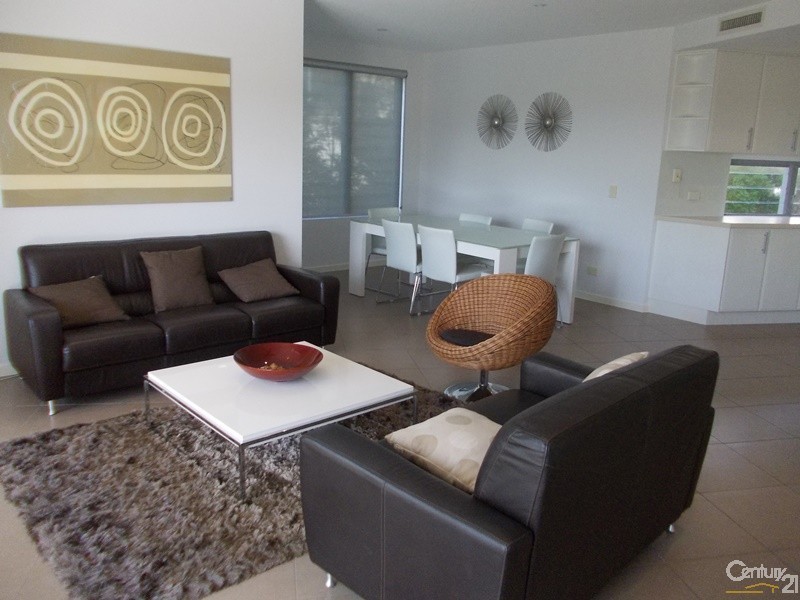 2/53 Elanda Street, Sunshine Beach QLD 4567