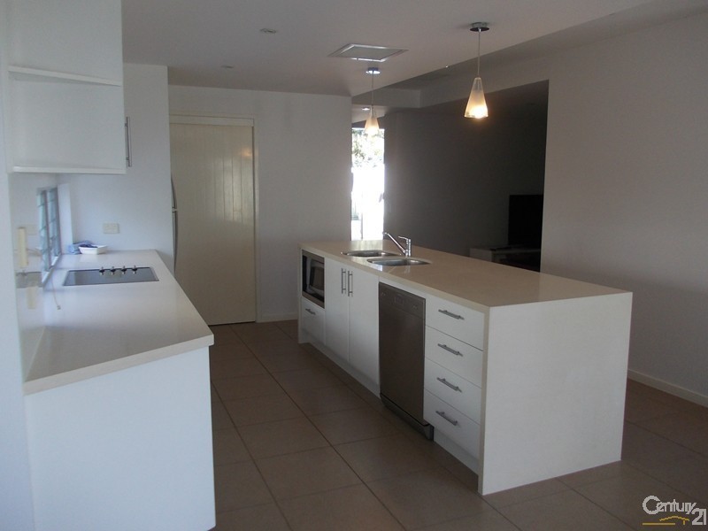 2/53 Elanda Street, Sunshine Beach QLD 4567