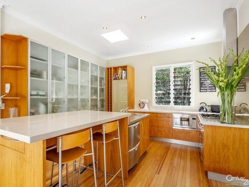 21 Dolphin Bay Drive, Sunshine Beach QLD 4567