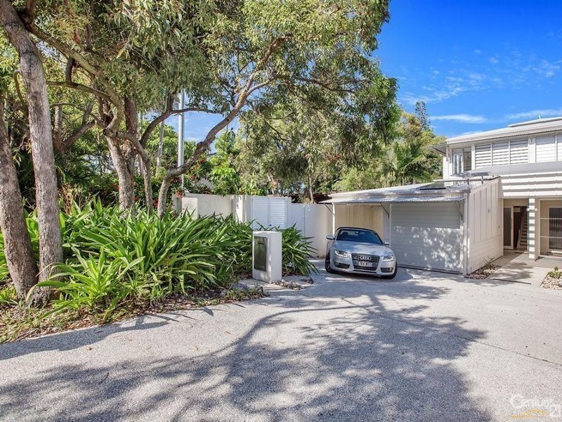 1/8 Hill Street, Sunshine Beach QLD 4567