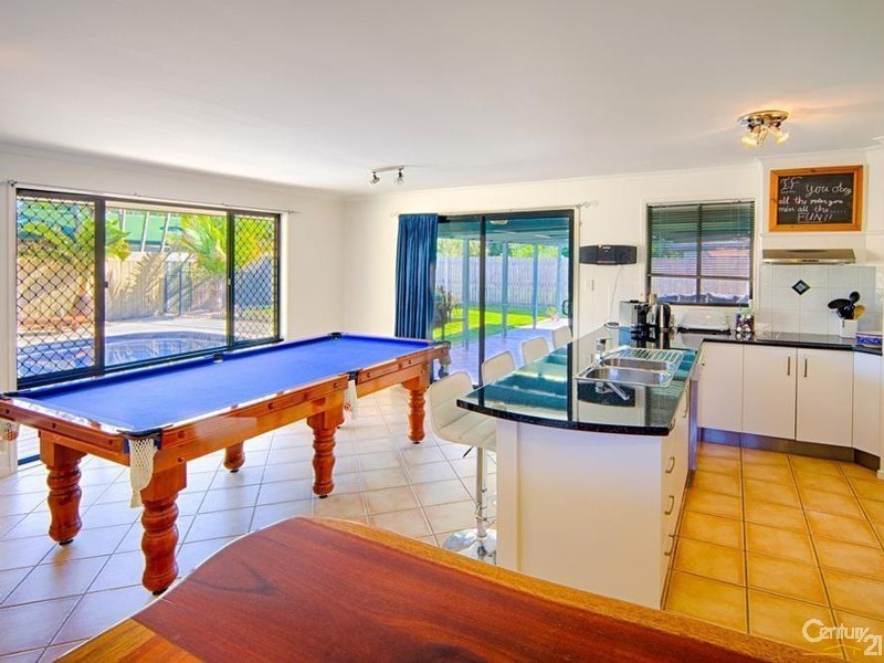 50 Lake Entrance Boulevard, Noosaville QLD 4566