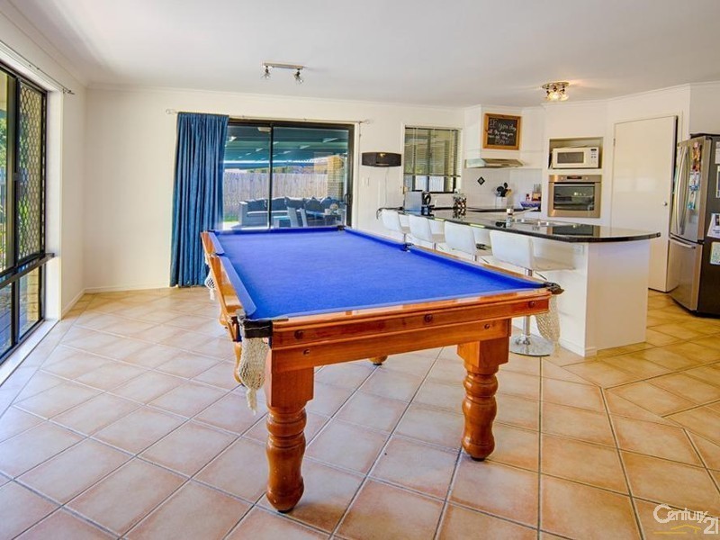50 Lake Entrance Boulevard, Noosaville QLD 4566