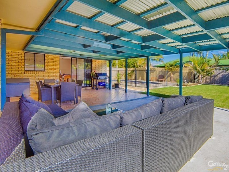 50 Lake Entrance Boulevard, Noosaville QLD 4566