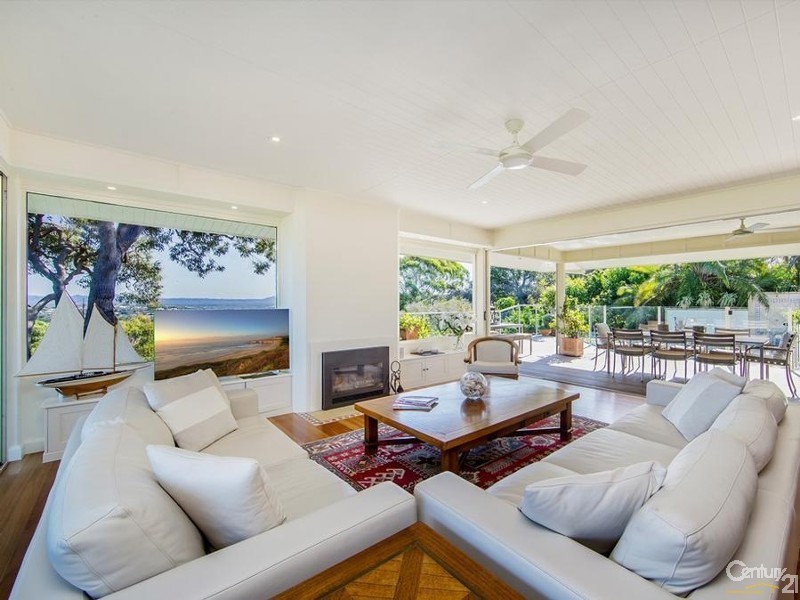 57 Parkedge Road, Sunshine Beach QLD 4567