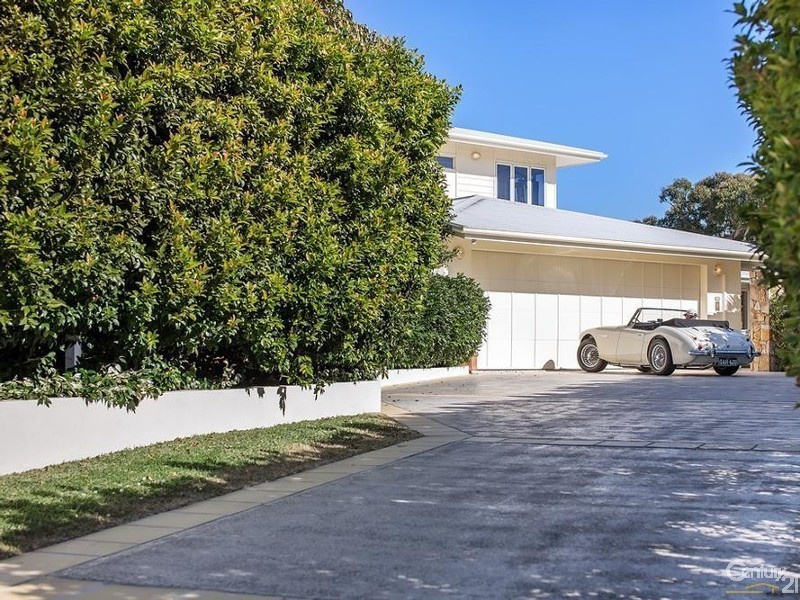 57 Parkedge Road, Sunshine Beach QLD 4567