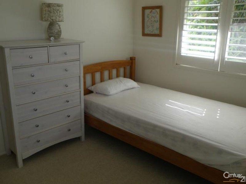 18 Warana Street, Noosa Heads QLD 4567