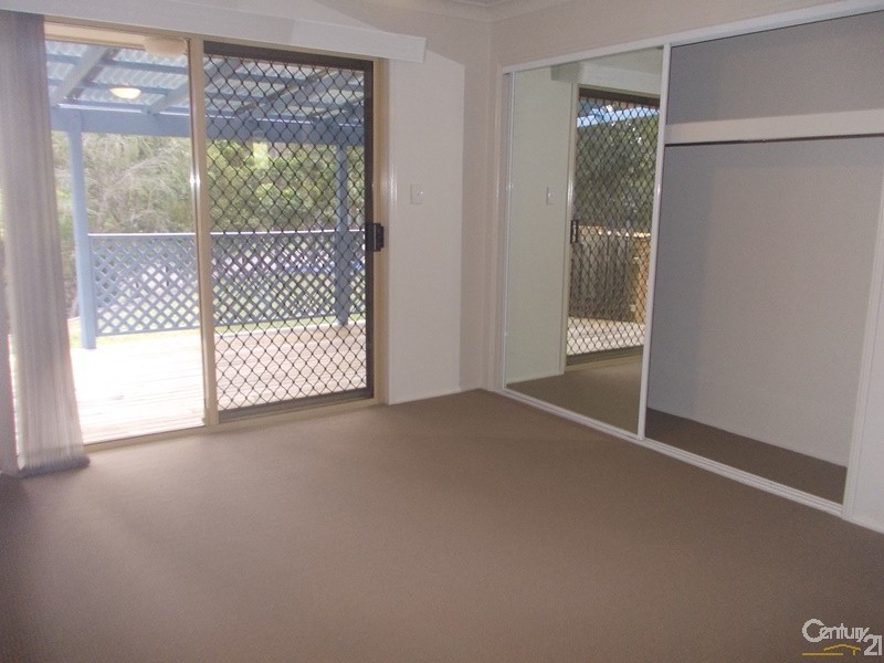 2 Satinwood Street, Noosaville QLD 4566