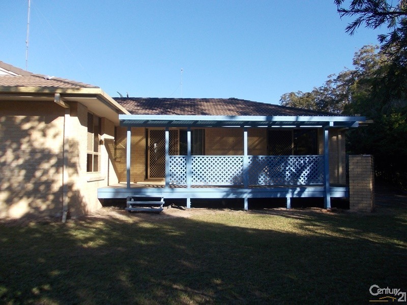 2 Satinwood Street, Noosaville QLD 4566