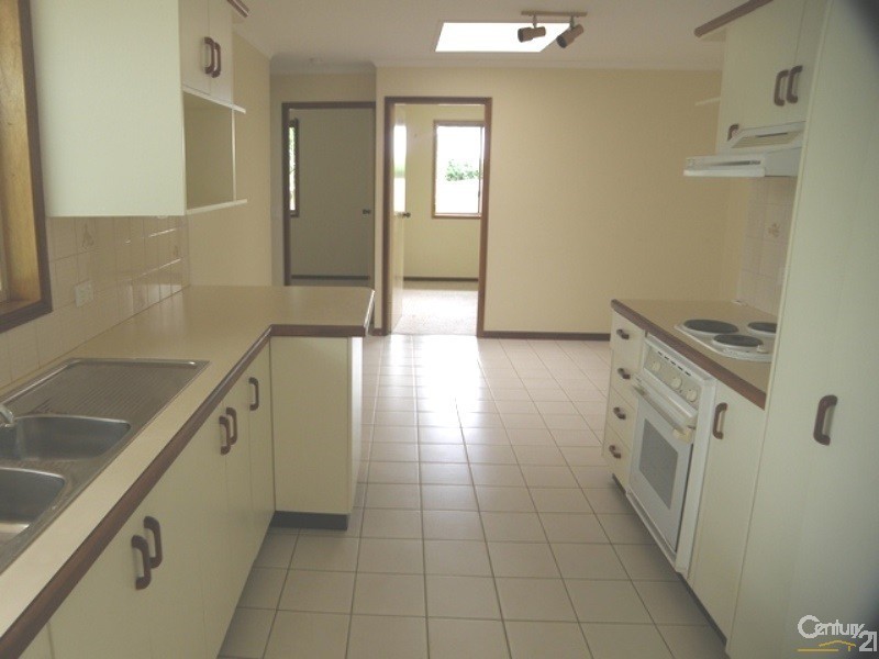 17 Elanora Terrace, Noosa Heads QLD 4567