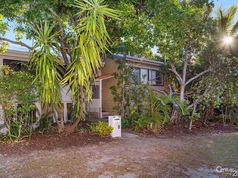 1/9 Nebula Street, Sunshine Beach QLD 4567