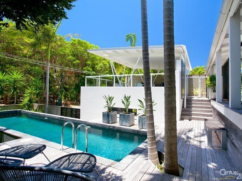 35 Parkedge Road, Sunshine Beach QLD 4567