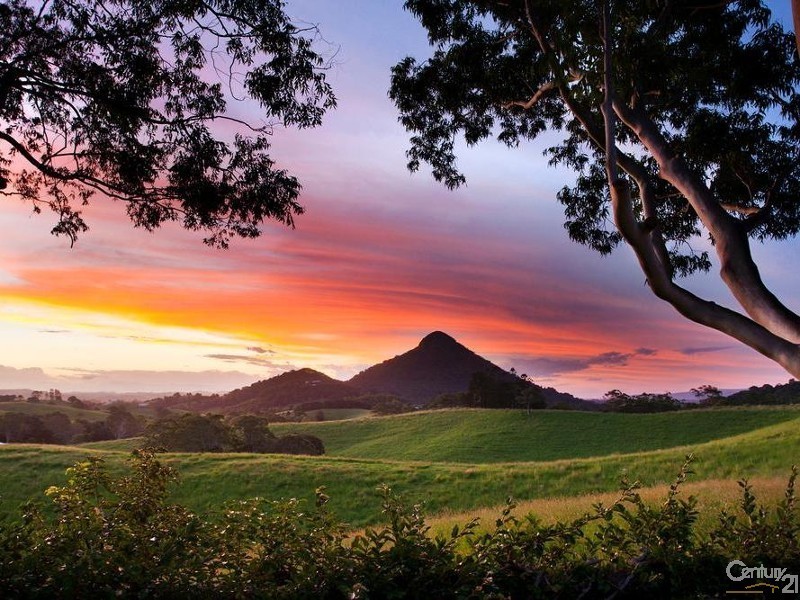 198 Sunrise Road, Doonan QLD 4562