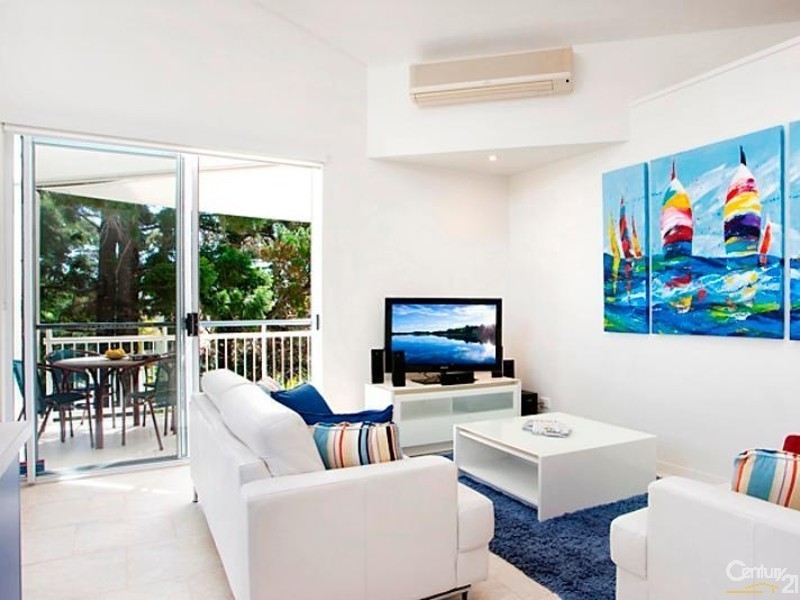 4/34 Edgar Bennett Avenue, Noosa Heads QLD 4567