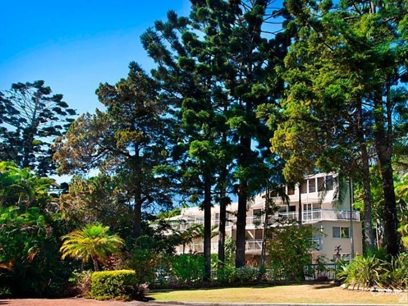 4/34 Edgar Bennett Avenue, Noosa Heads QLD 4567