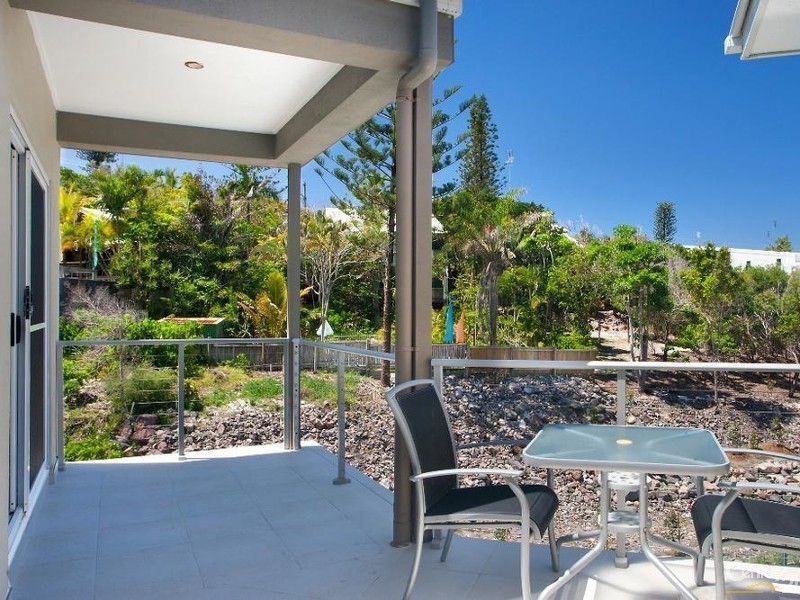 4 Surfside Court, Sunshine Beach QLD 4567