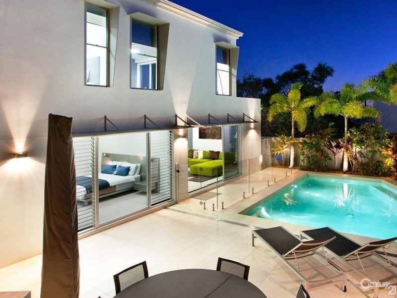 23 McAnally Drive, Sunshine Beach QLD 4567