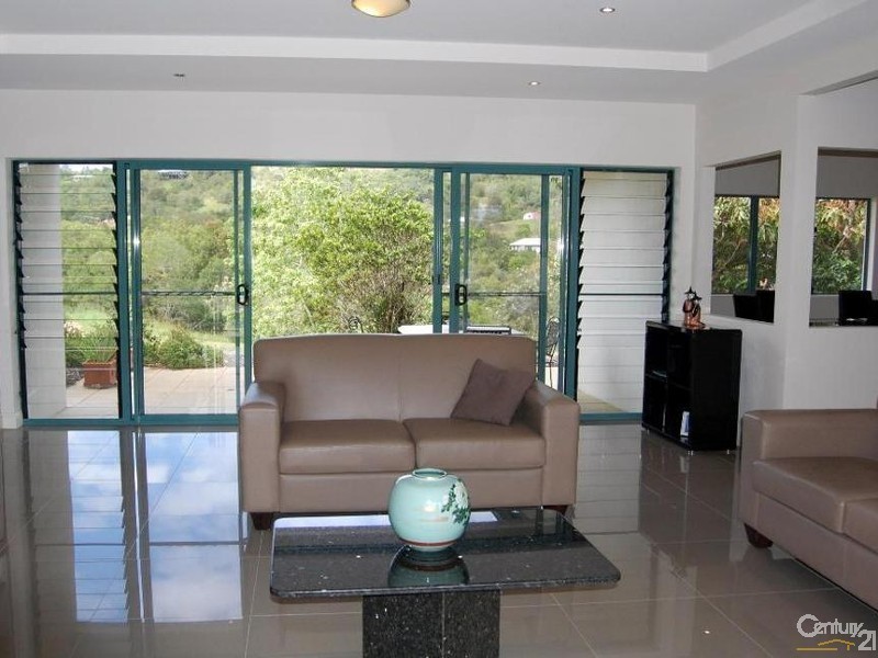 54 Jocelyn Drive, Eumundi QLD 4562