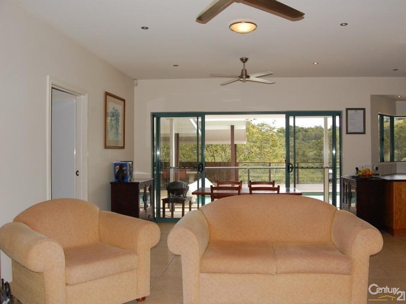 54 Jocelyn Drive, Eumundi QLD 4562