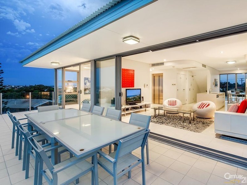 2/63 Elanda Street, Sunshine Beach QLD 4567