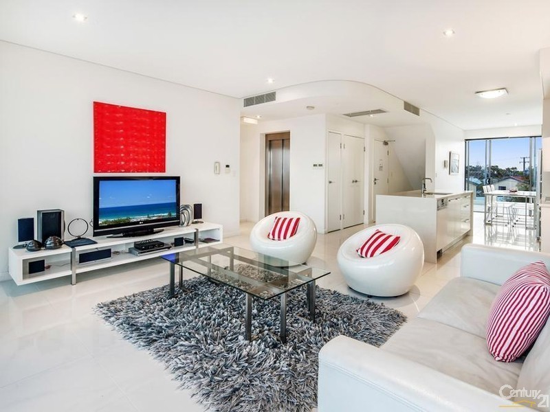 2/63 Elanda Street, Sunshine Beach QLD 4567