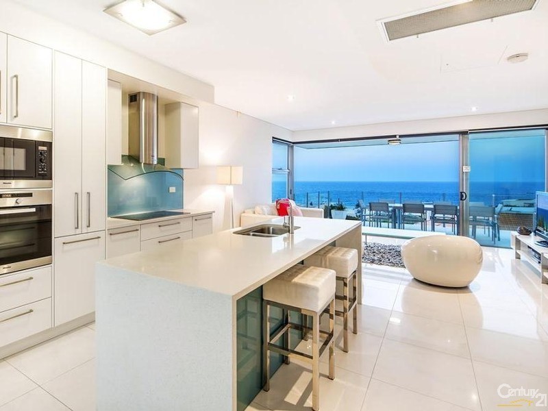 2/63 Elanda Street, Sunshine Beach QLD 4567